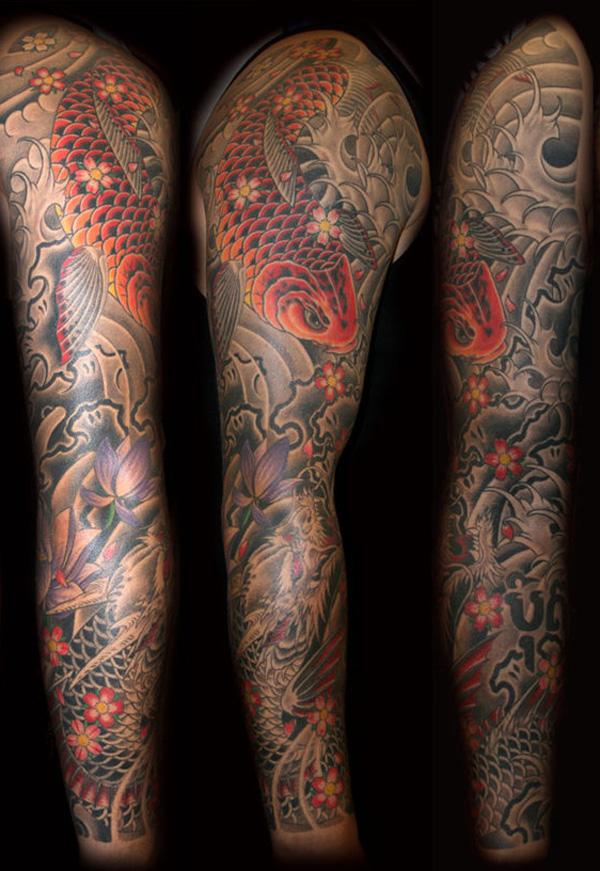 Kar tetoválás sárkány és Koi halakkal