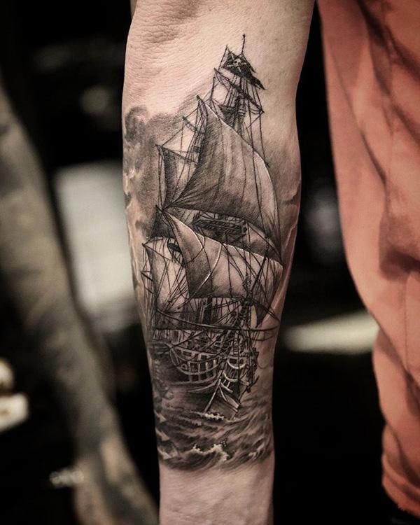Båt forarm tatovering-77