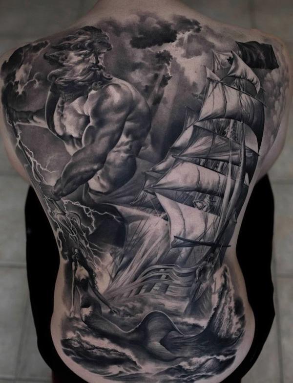 Csónak teljes hátú tetoválás-62
