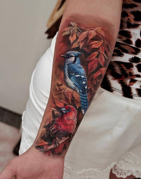 99-es madár-tetoválás