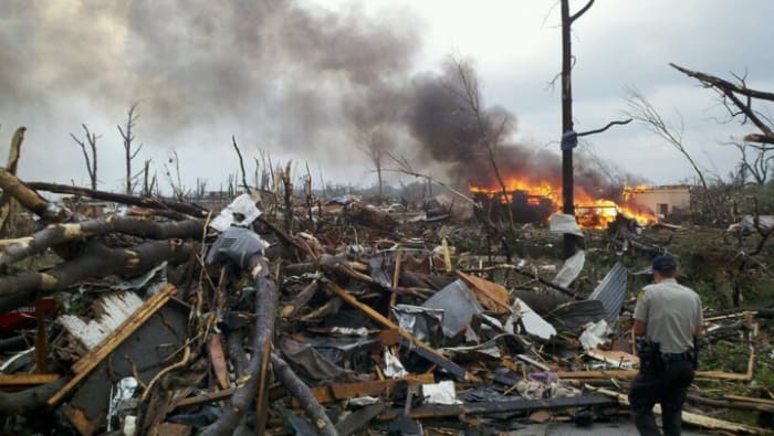2011 -ben 64 tornádó sújtotta Mississippit, egy másfél mérföldes szélességben 65 ember vesztette életét.