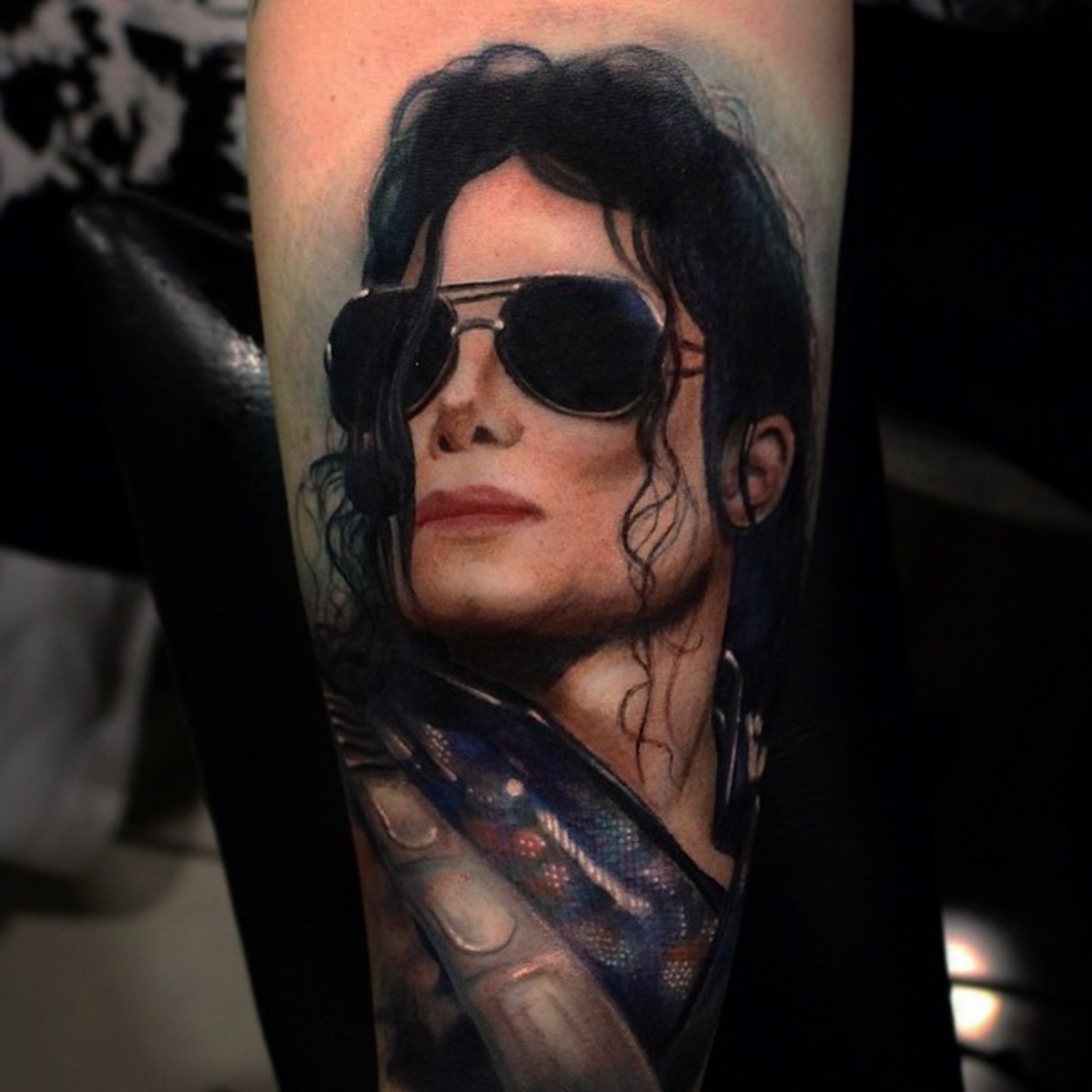 Reális-Michael-Jackson-Tattoo-Portrait-by-Yomico-Moreno