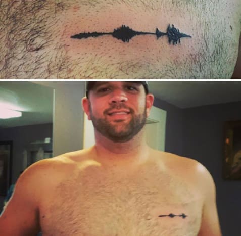 Denne fars sønn døde av SID i fjor, han fikk nylig tatoveret en bølgeform av latteren sin.