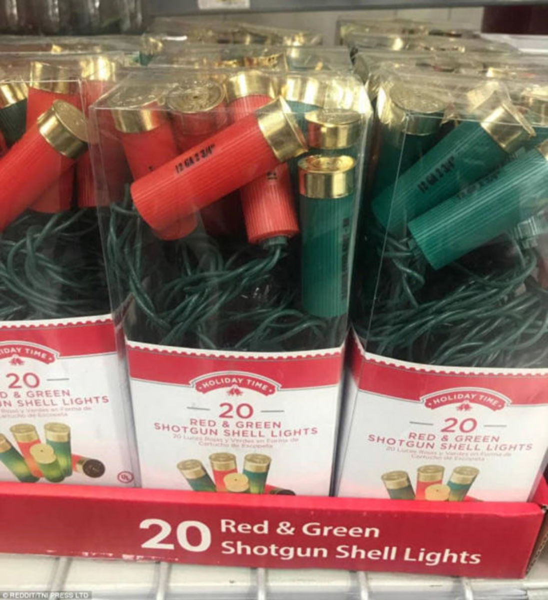 A piros és a zöld a halál bármely jelképét karácsonyosabbá teszi!