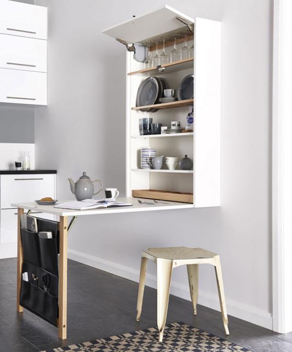 Sammenleggbart kjøkkenbord med skapplass