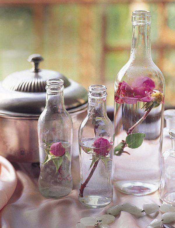 חג האהבה-יום-עיצוב-רעיונות-בית-בקבוקי זכוכית-ורדים-וינטג '-יופי