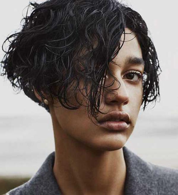 Rövid frizura-fekete-nők-2016
