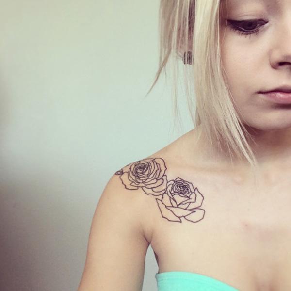 rózsa kulcscsont tetoválás