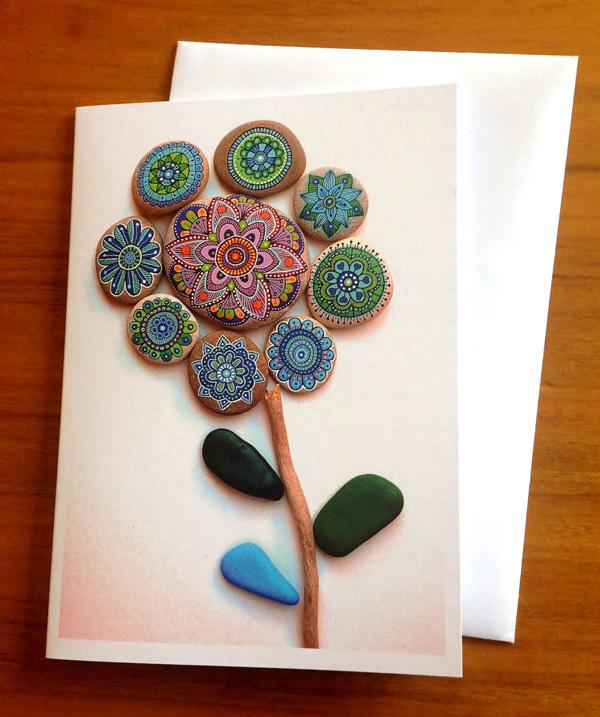 פרח מנדלה מאבן צבועה 2 - כרטיס ברכה