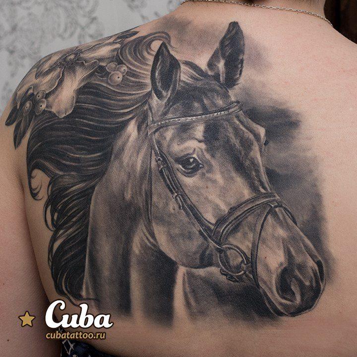 hest portrett tatovering