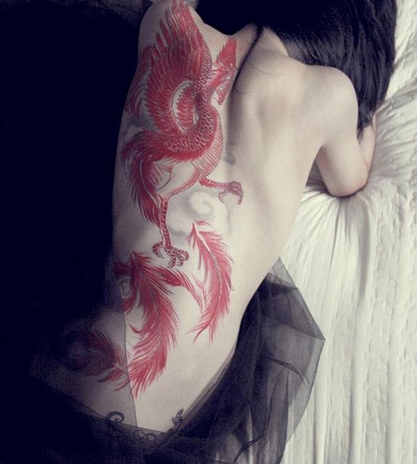 Teljes hátú Phoenix japán tetoválás nőknek