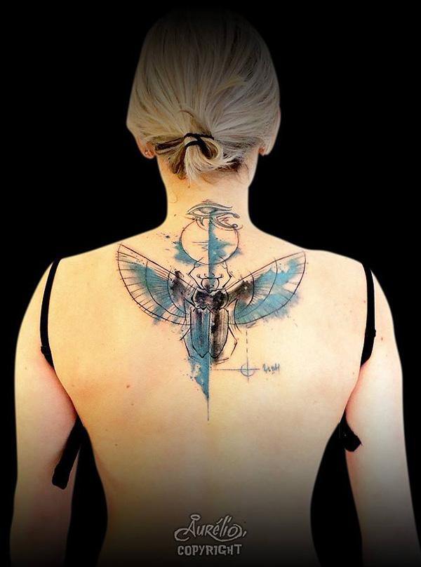 skarabeus hátsó tetoválás