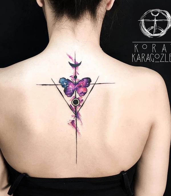 Akvarell pillangó gerinc tetoválás-10