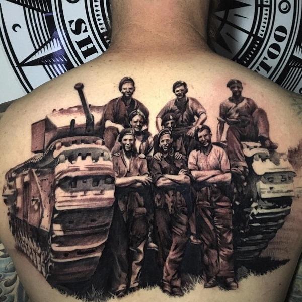 Háborús tetoválás