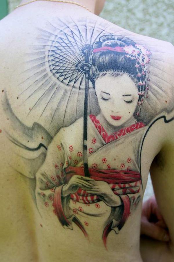 Geisha Under paraply tatovering