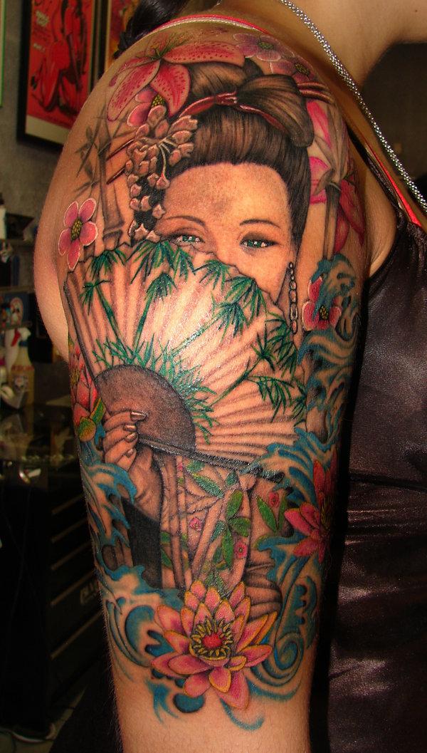 Geisha tatovering med øvre ermer