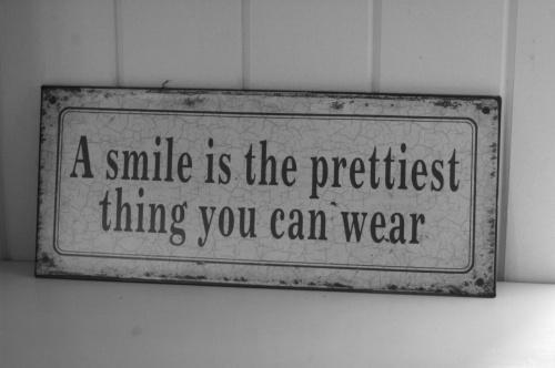 Et smil er det vakreste du kan ha på deg