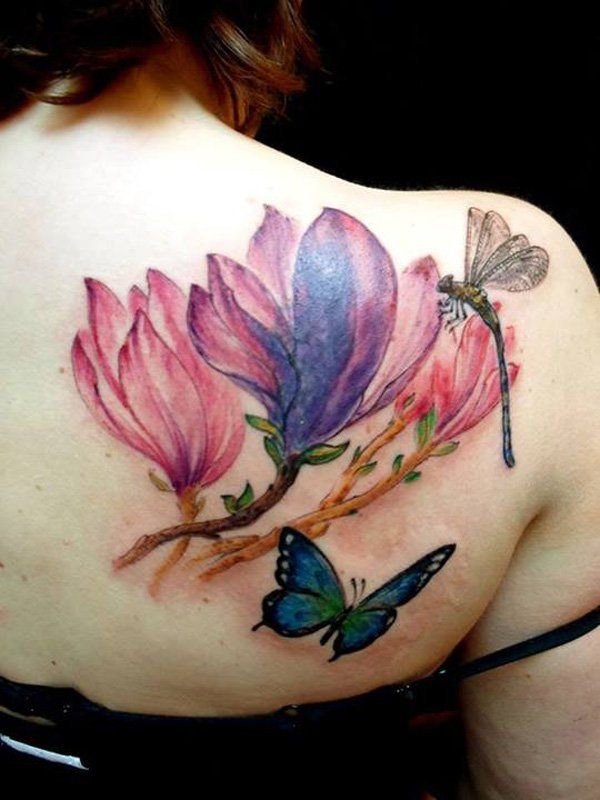 Fargerik magnolia blomst tatovering