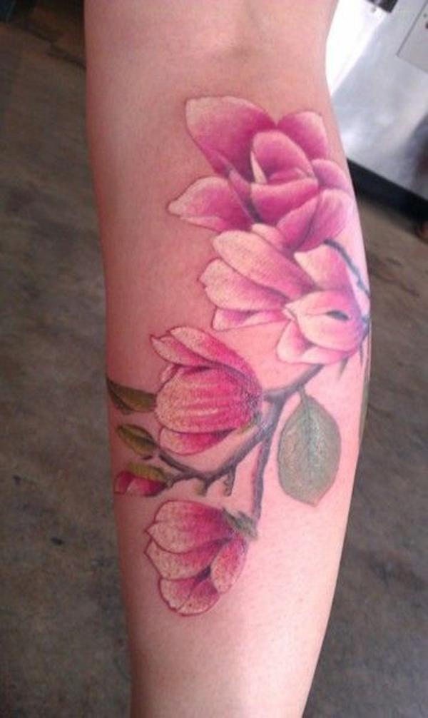 Magnolia akvarell tatovering.