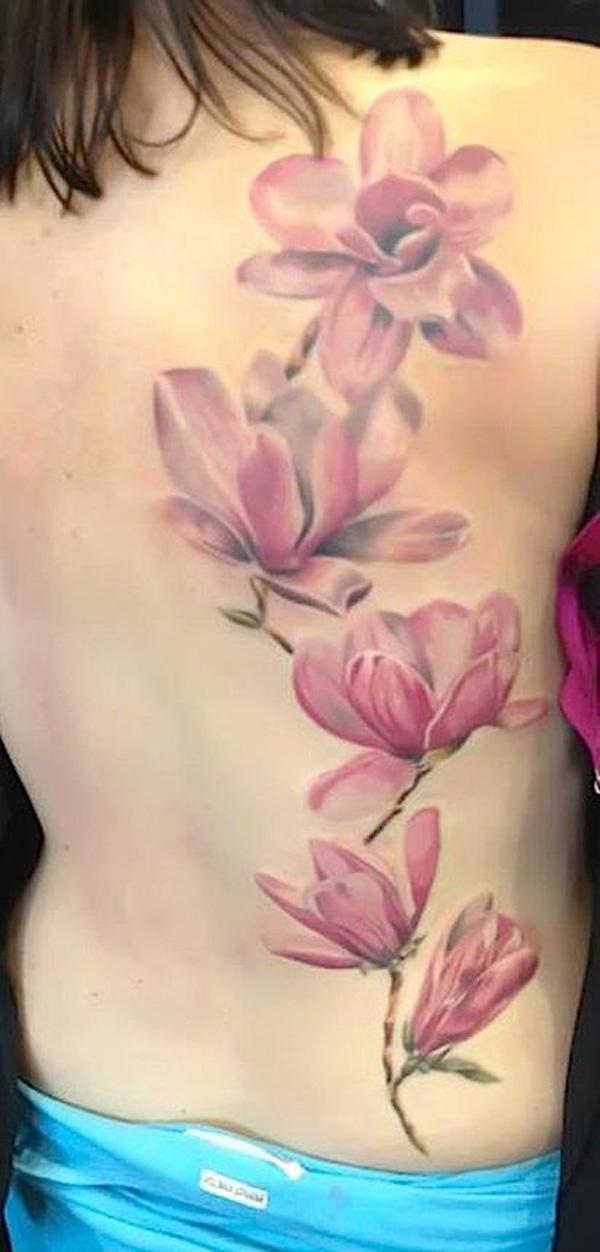 Vakker magnolia tatovering