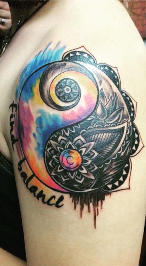 színes mandala yin yang ujjú tetoválás-20