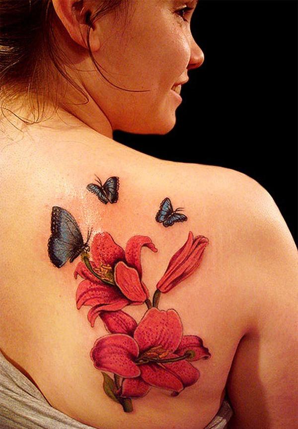 Lily Flower and butterfly Tattoo på baksiden