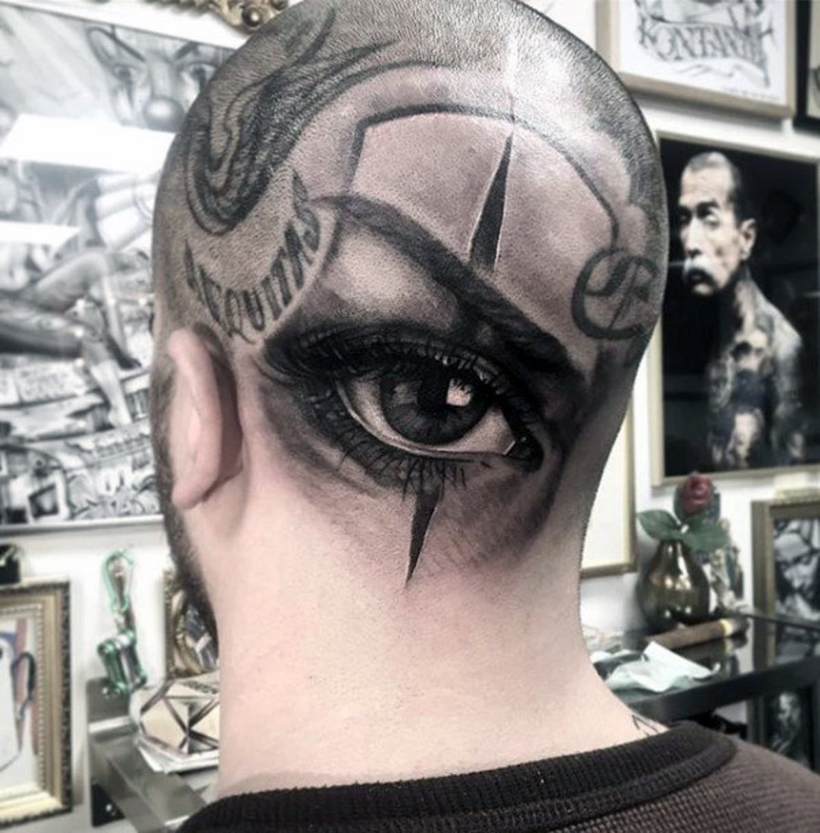 tatovering, tatovør, tatoveringside, tatoveringsinspirasjon, tatoveringsdesign, hode tatovering, blekket, inkedmag