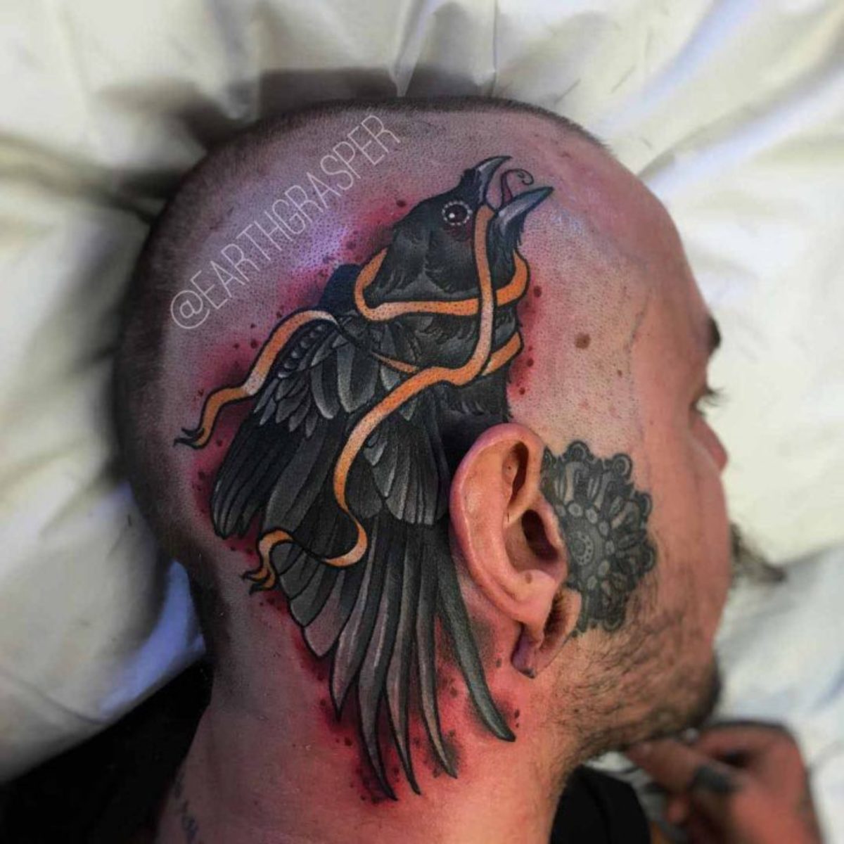 tatovering, tatovør, tatoveringside, tatoveringsinspirasjon, tatoveringsdesign, hode tatovering, blekket, inkedmag