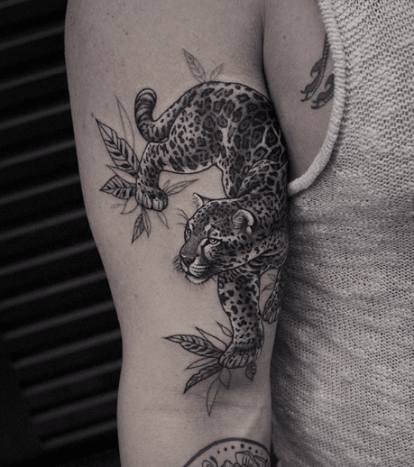 tetoválás, tetoválóművész, finomvonalú tetoválás, fekete-szürke tetoválás, tetoválásötlet, tetoválás-inspiráció, tetoválóművészet, tintával, inkedmag