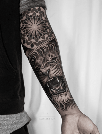 tatovering, tatovør, tatoveringskunst, tatoveringsdesign, tatoveringsinspirasjon, løvetatovering, tiger tatovering, blekket, inkedmag