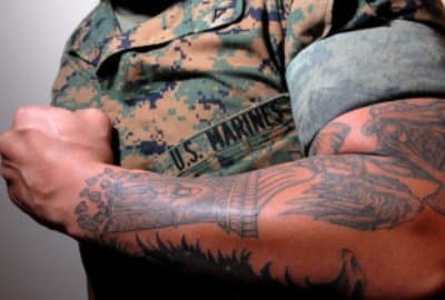 A hadsereg betiltja a látható tetoválásokat