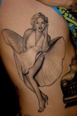 Marilyn Monroe Fly Up Skirt Tattoo av Tim Hendricks