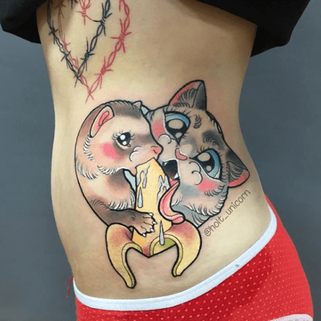 Kate Holt egy tetoválóművész, Moszkvában, Oroszországban.