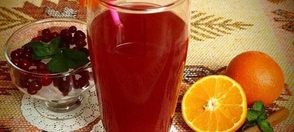 cranberry en sinaasappelsap