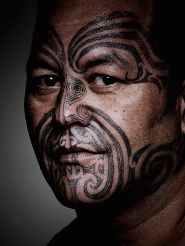 Útmutató a maori tetováláshoz. Hogyan szerezheti meg a magáét és miért kellene?