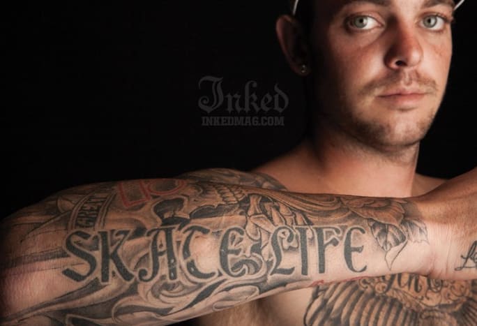 Inked Exclusive: זרועו של ריאן שקלר עם קעקוע סקייט לייף