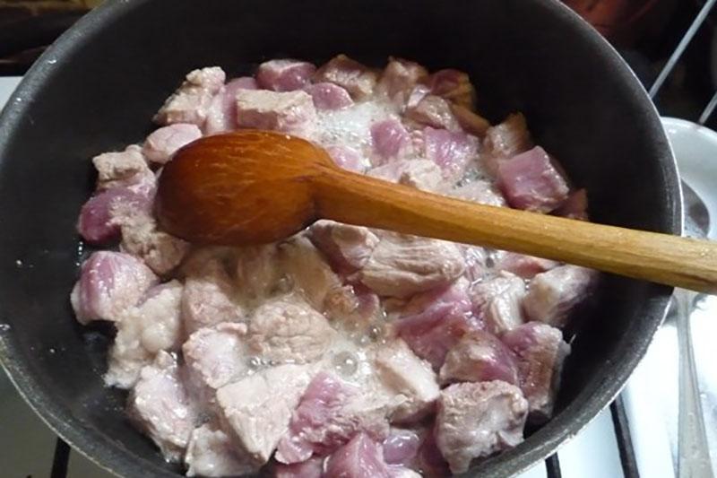 pečena svinjetina