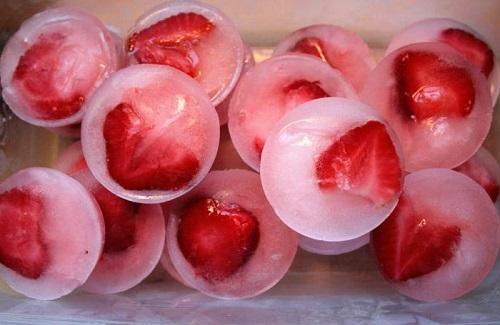 aardbeien in ijs