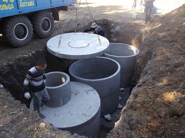 installatie van betonnen ringen