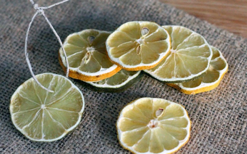 hoe citroen te drogen voor decor op een batterij