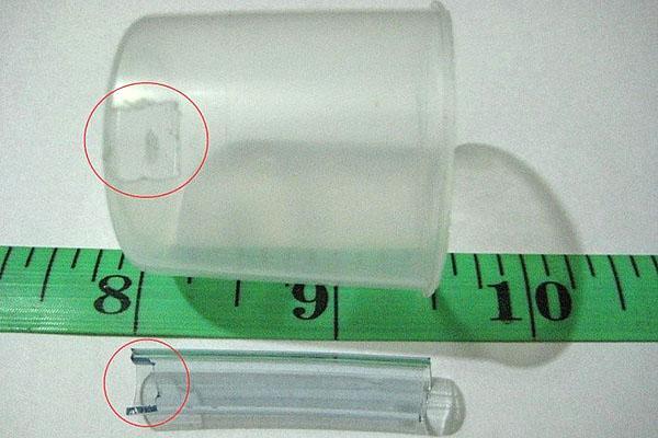 plastic container en buis;