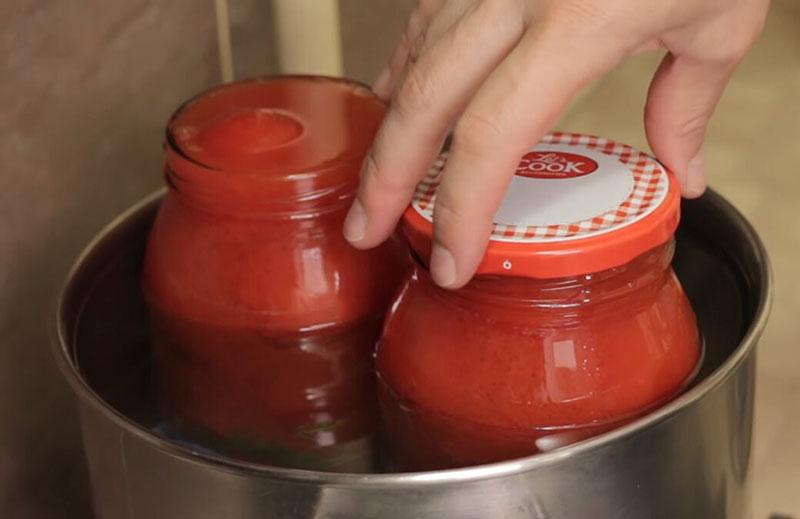 sterilizirati konzerve rajčice