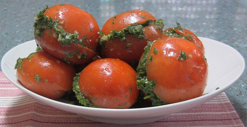 bruine gezouten tomaten