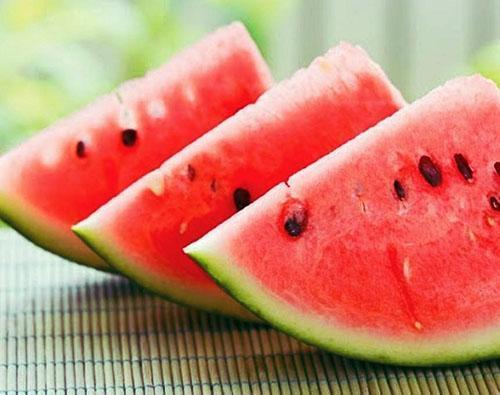 Watermeloen drinken voor diabetes vereist voorzichtigheid