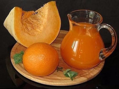 sok od bundeve i naranča