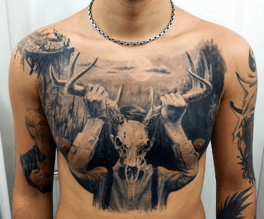 Kobay Kronik tetoválása.