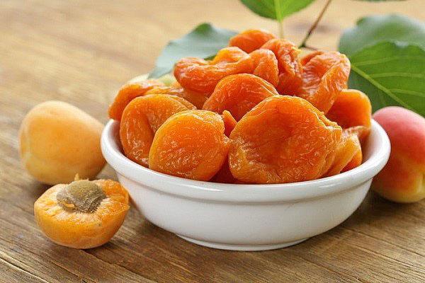 nuttige eigenschappen van gedroogde abrikozen
