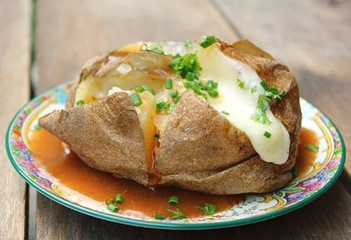 Pečeni krumpir koristan je za one koji pate od srčanih i krvožilnih bolesti
