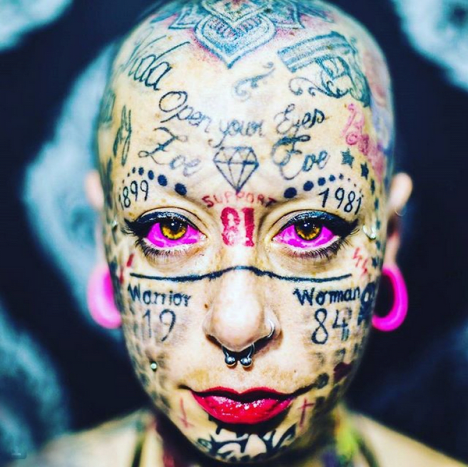 Foto via instagram Hun er definitivt en krigerkvinne, akkurat som det står på ansiktet hennes!