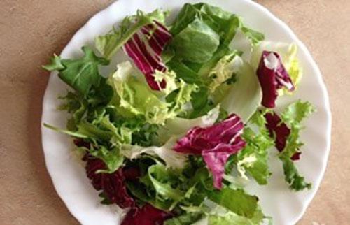 brati lišće salate